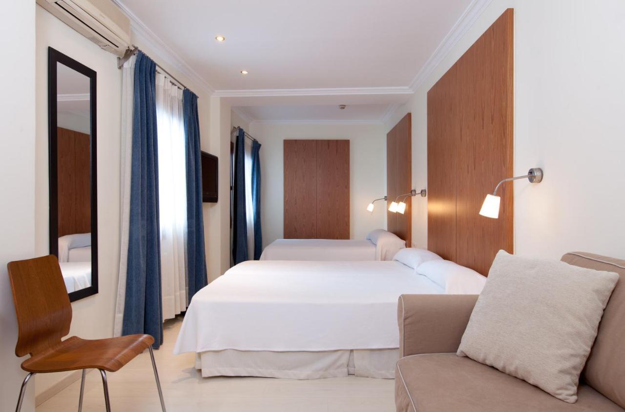 Hotel Mr Costa Blanca Денія Екстер'єр фото