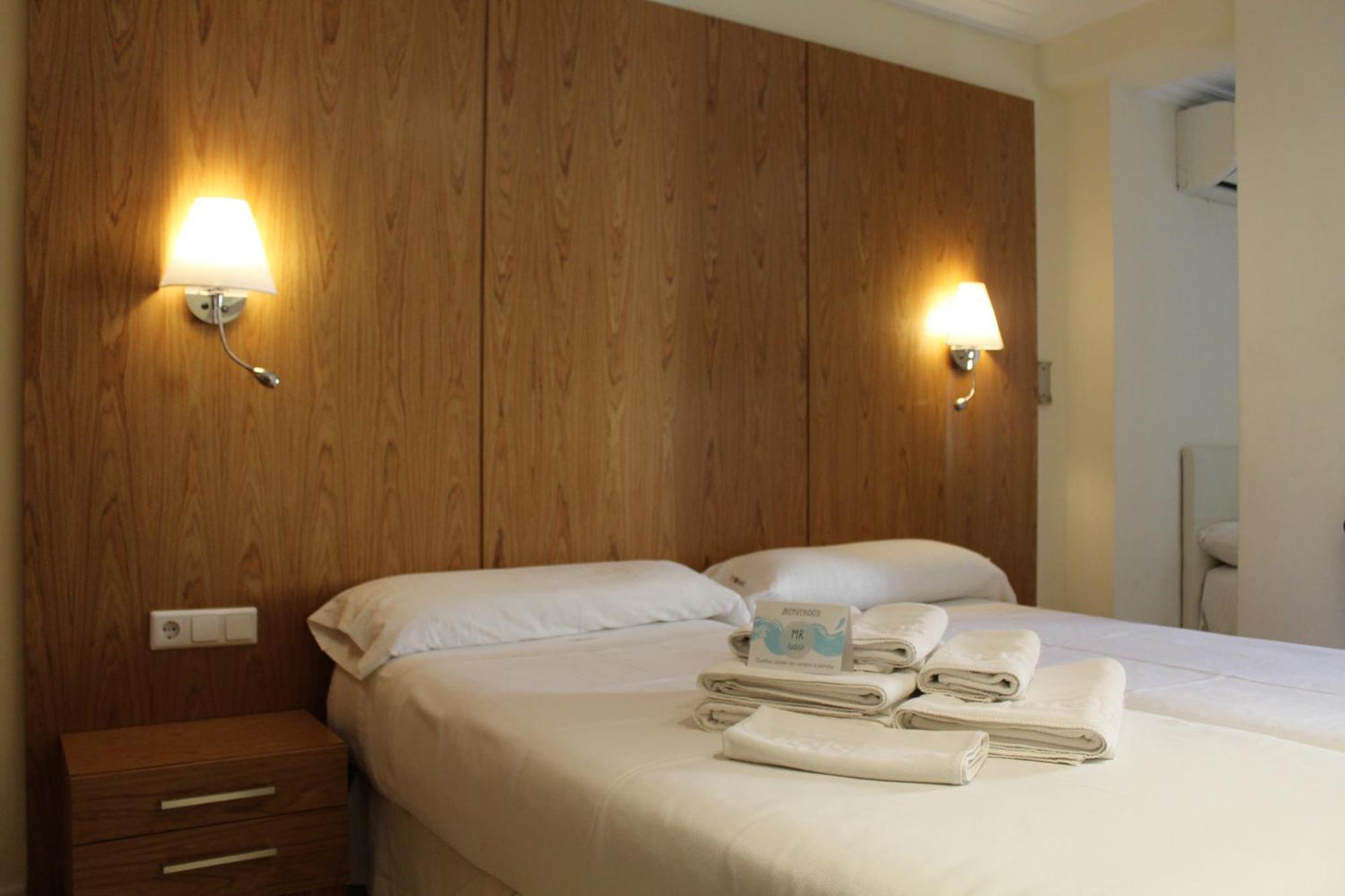 Hotel Mr Costa Blanca Денія Екстер'єр фото