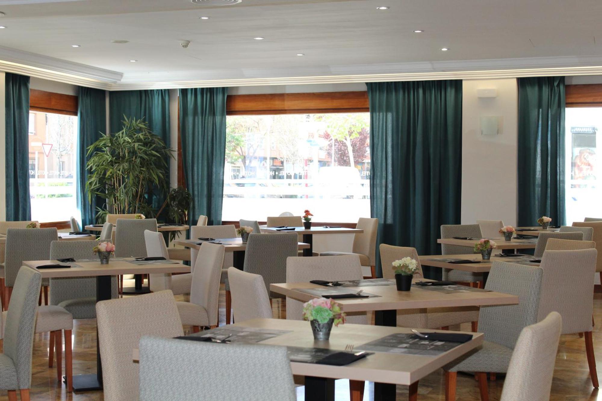 Hotel Mr Costa Blanca Денія Екстер'єр фото