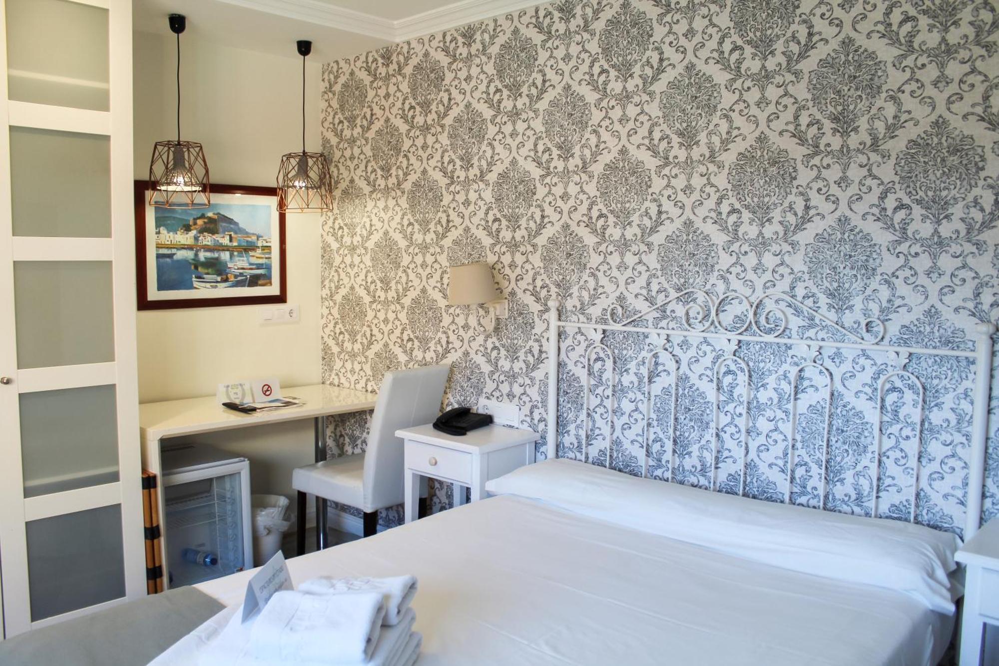 Hotel Mr Costa Blanca Денія Екстер'єр фото